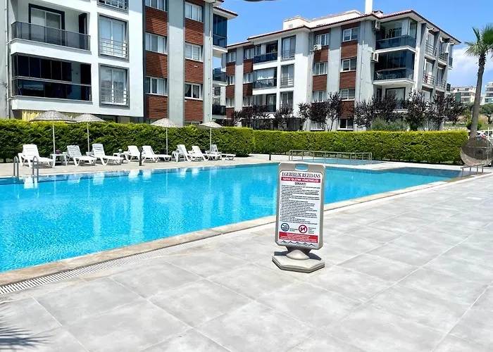 Theos 23 Family For Families Only Kusadası