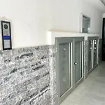 Theos 23 Family For Families Only Apartment