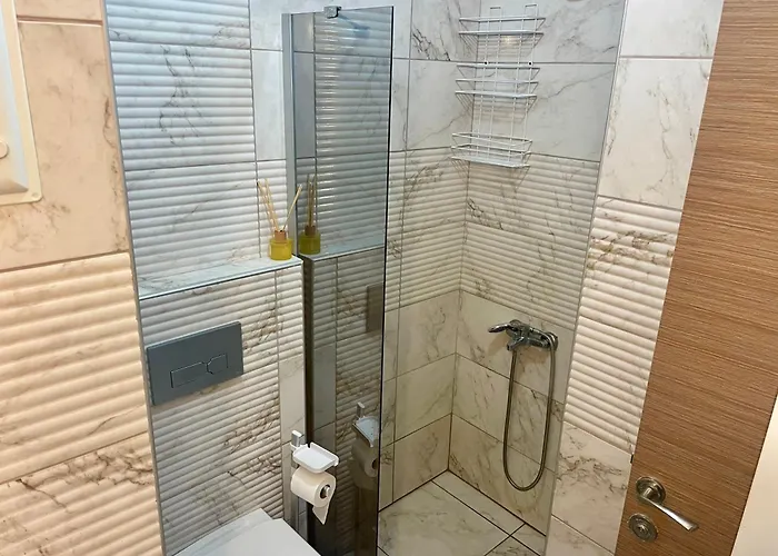 Theos 23 Family For Families Only